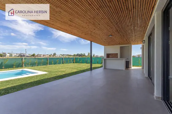 Casa a estrenar en Village Joven, foto 3