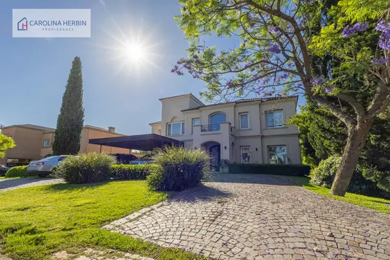 Casa en el Buenos Aires Golf, con sótano de juegos, foto 1